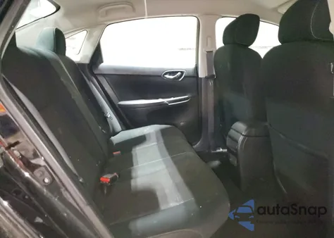 2019 Nissan Sentra S z USA, uszkodzony, nr VIN 3N1AB7AP7KY359313